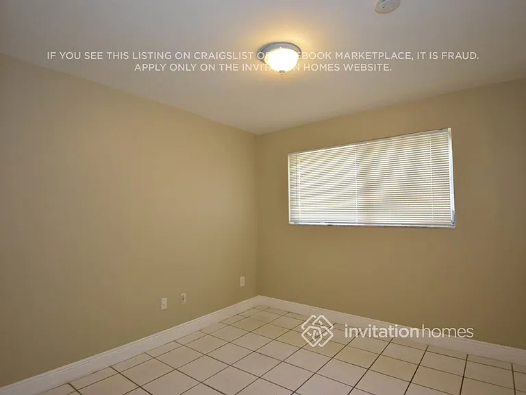 10980 SW 176th St — Photo 13