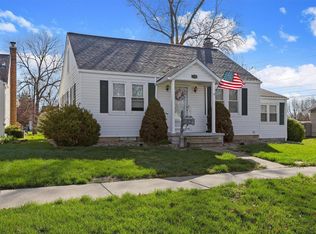 1921 Zschokke St, Highland, IL