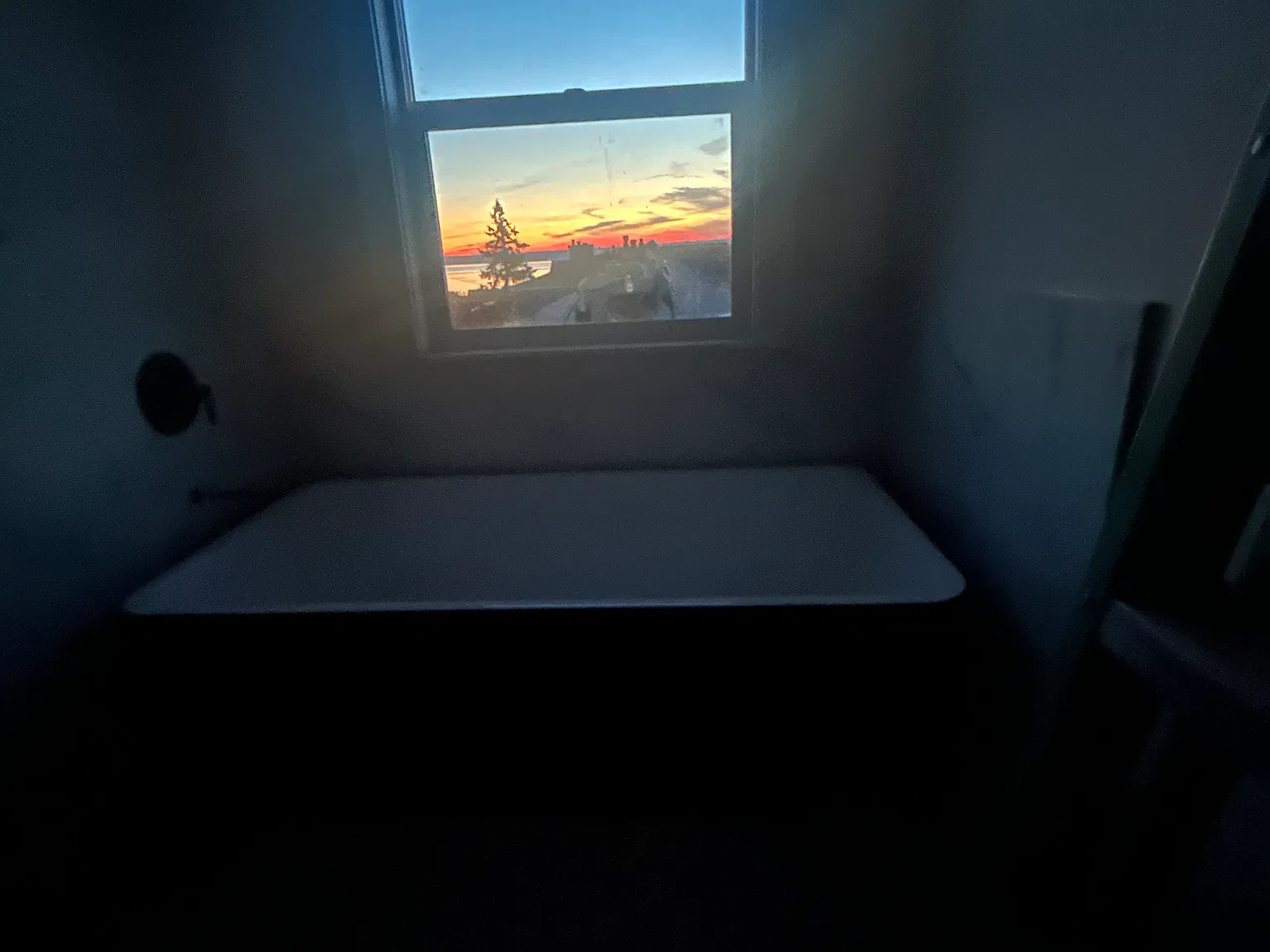 3 bed, 1650 sqft, $3,850 — Photo 1