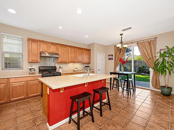 2nd image of 2150 Promise Way