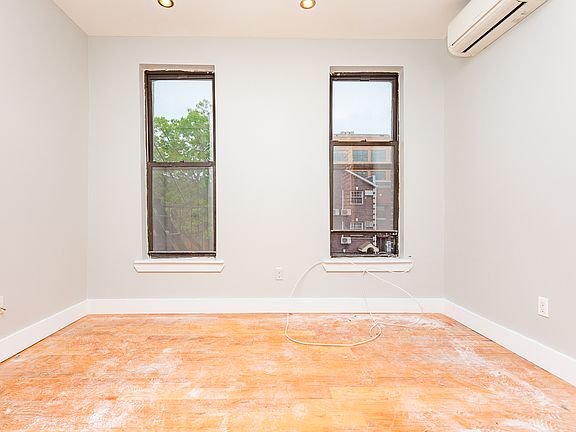 3rd image of 1493 Gates Ave APT 3C