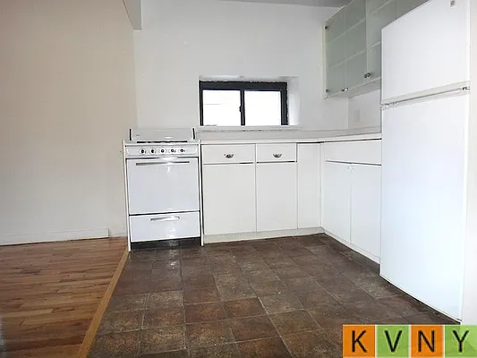 Rented by KVNY Soho | media 8