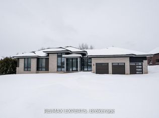 130 Dale Cres, Bradford West Gwillimbury, ON L0L1L0