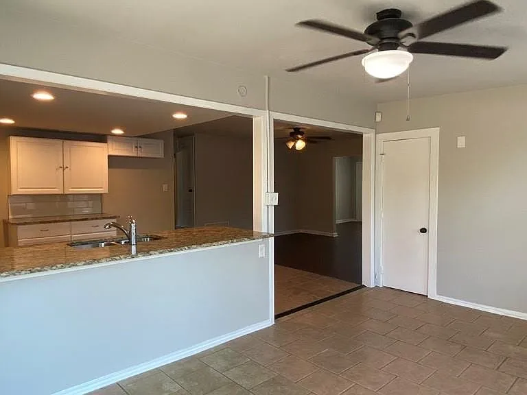 7000 Bryn Mawr Cv — Photo 41