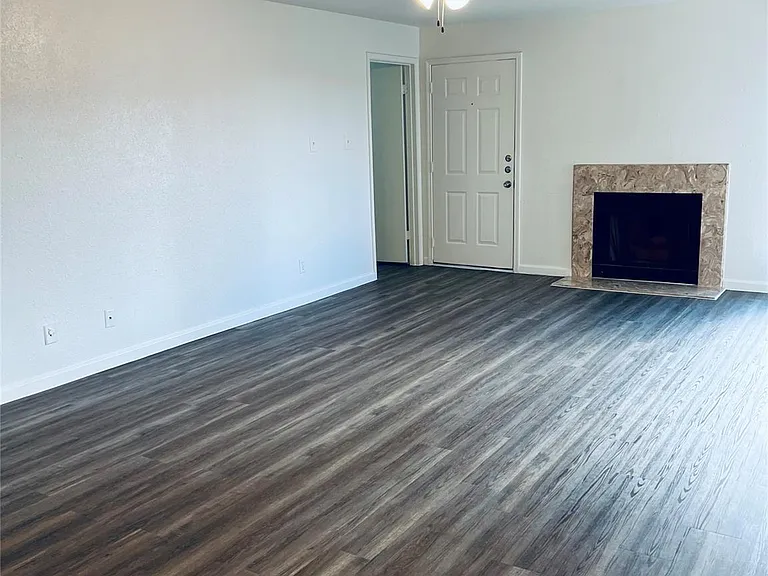 9700 Leawood Blvd #1116 — Photo 4