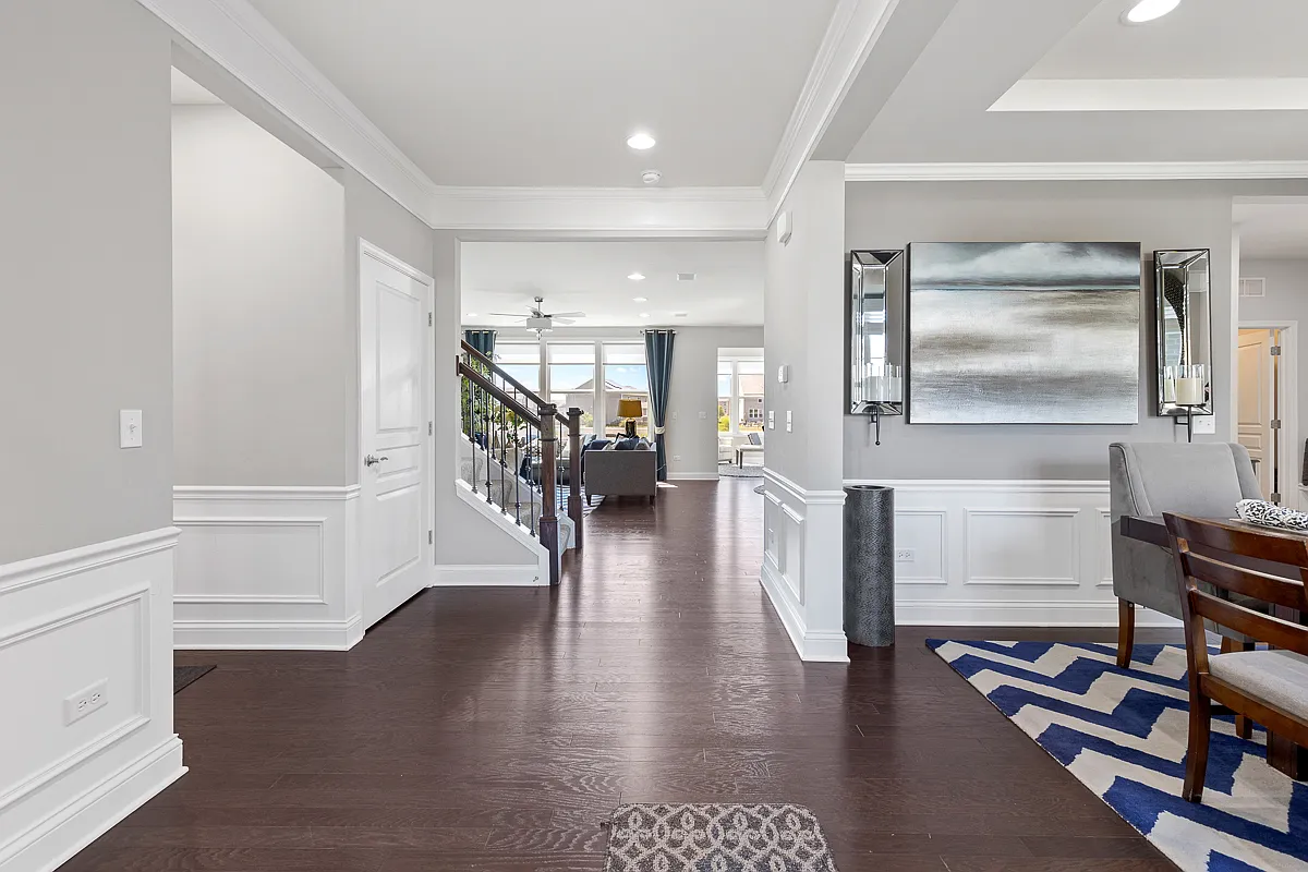 4 bed, 2.5 bath, 3077 sqft, $4,795 — Photo 3
