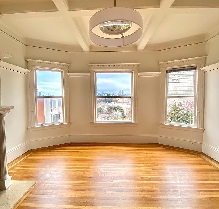 1st image of 2924 Pierce St #2924