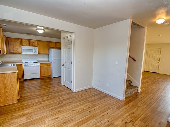 3rd image of 780 Sunny Ln Unit A