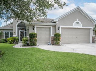 2025 Bayside Ave, Mount Dora, FL 32757