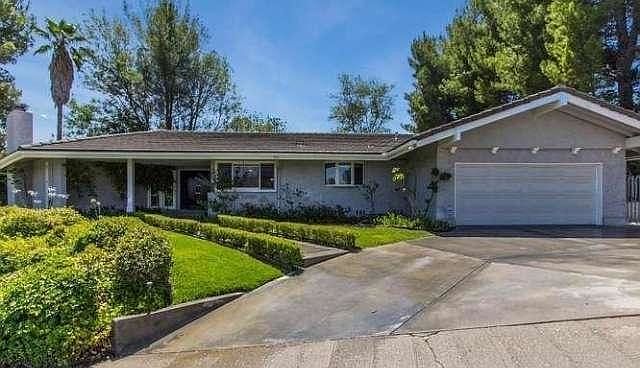 1st image of 20271 Allentown Dr
