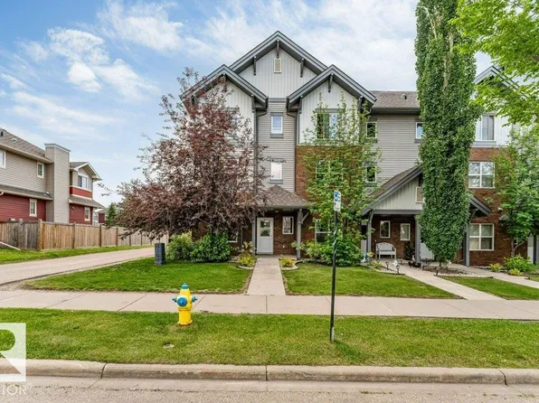 655 Watt Blvd SW #1, Edmonton, AB T6X 0Y2