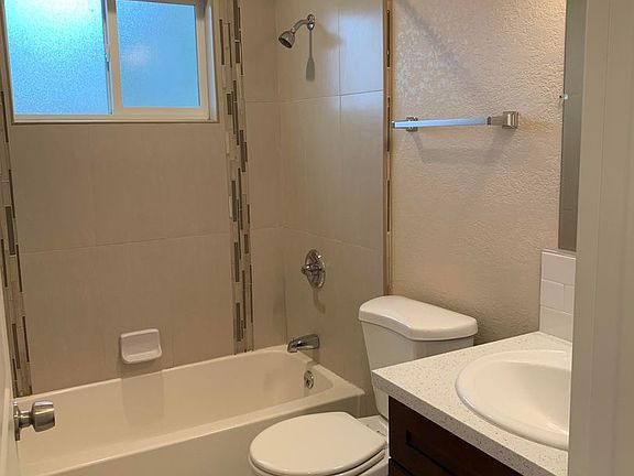 5th image of 2769 Agate Dr APT 5