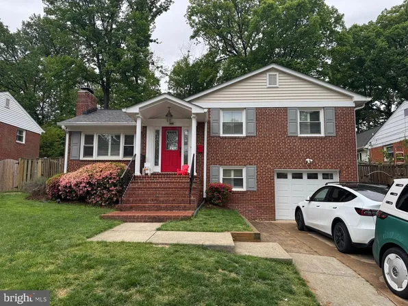 968 N Rochester St, Arlington, VA 22205