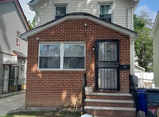 194-31 114th Dr, Saint Albans, NY 11412