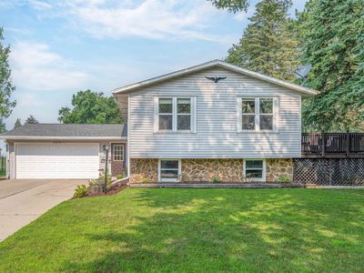 2276 Smithville Rd, Green Bay, WI, 54313
