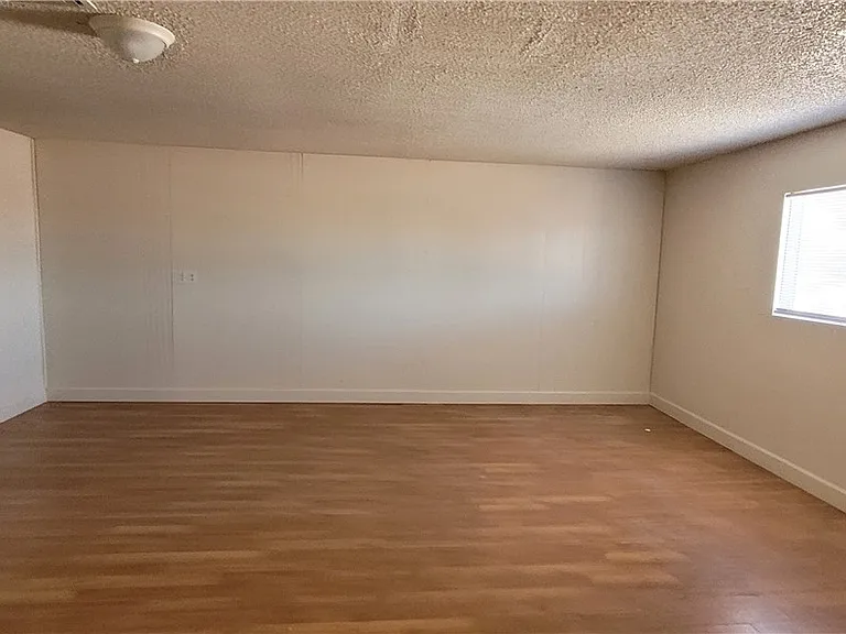 4341 San Mateo St — Photo 11
