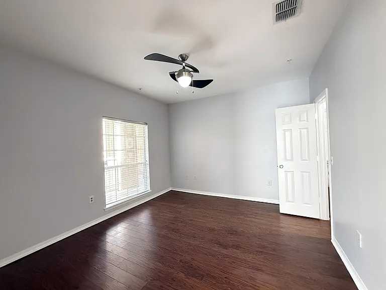 10961 Burnt Mill Rd #1-822 — Photo 8