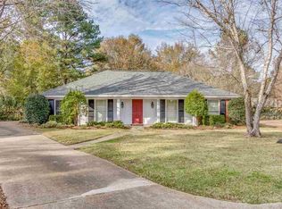 207 Sarah Cv, Ridgeland, MS 39157