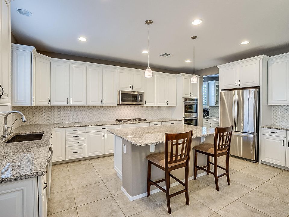 1st image of 3808 W Brogan Ct