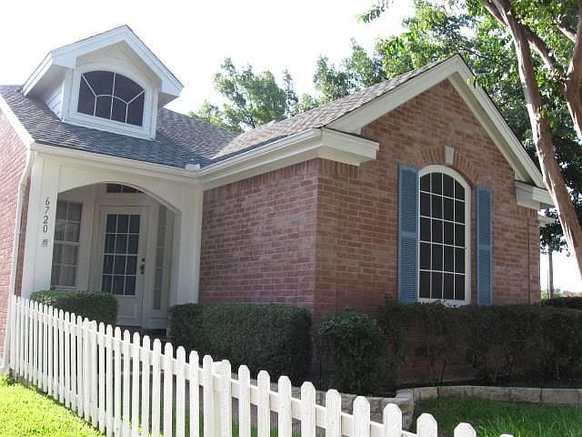1st image of 6720 Hillhaven Dr