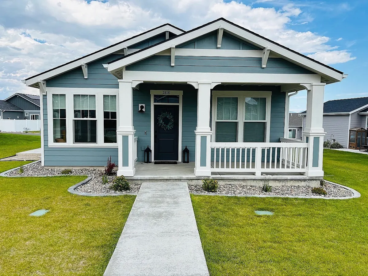 2818 Travis Avenue - 1 — Photo 1