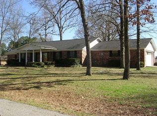 1321 Choctaw Dr, Atlanta, TX 75551