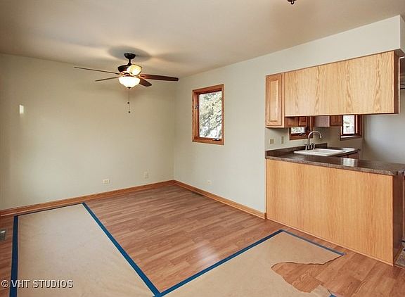 2nd image of 22965 W Lakeview Ave
