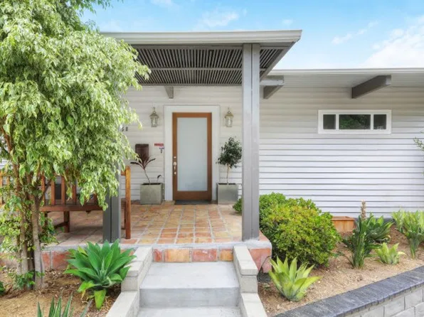 3358 Oak Glen Drive, Los Angeles, CA 90068