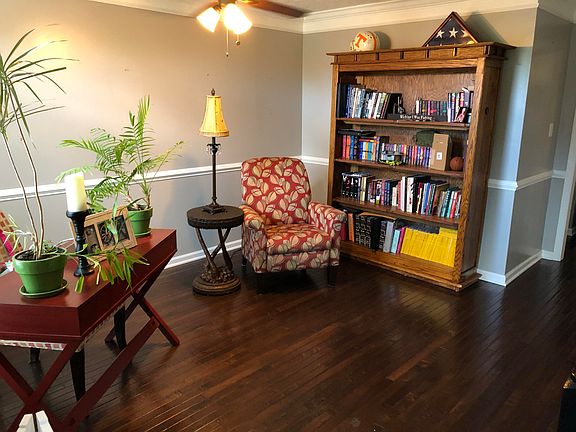5th image of 2807 Breezy Point Ln