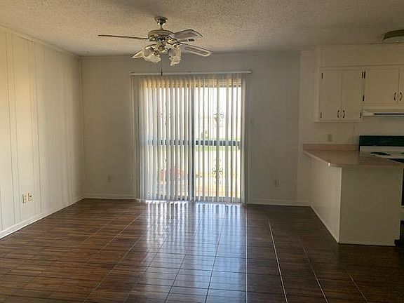 3rd image of 110 Cotton Dr