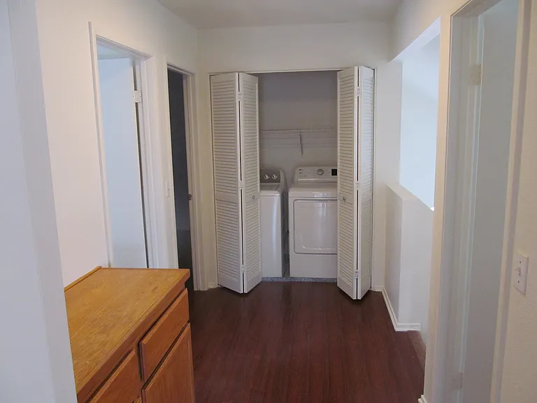 1413 Desert Hills Dr — Photo 16