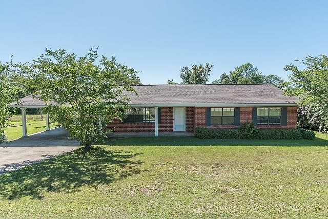 1st image of 913 Sunset Dr