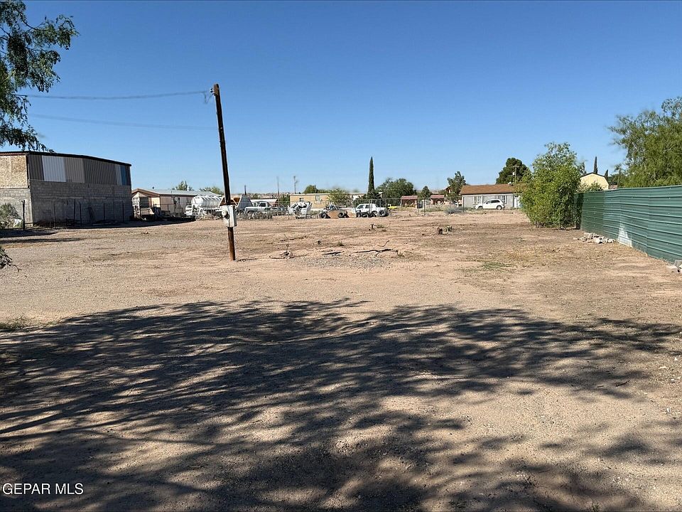 1st image of 13250 Delia Selene Dr
