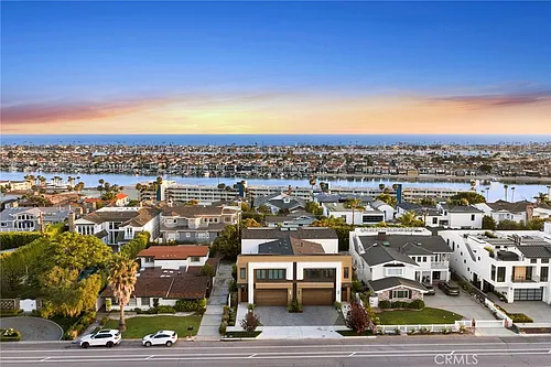 1511 Cliff Dr Photo 1