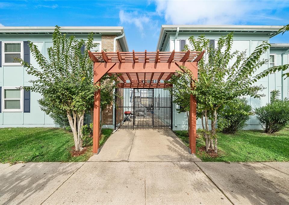 1st image of 2502 Avenue L APT 19