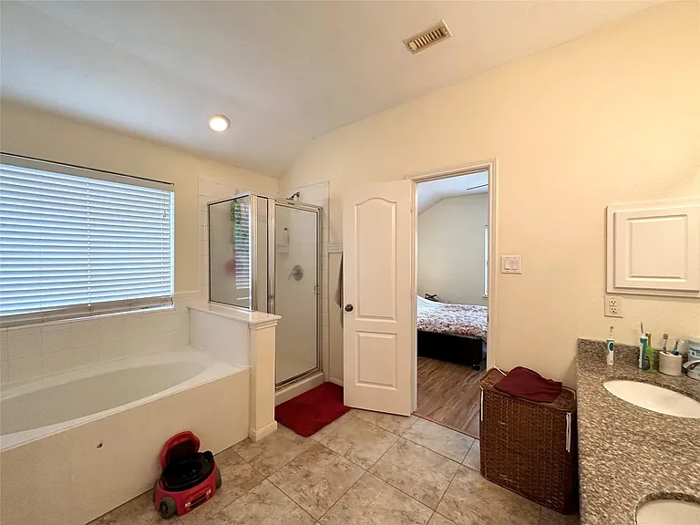2211 Winding Hollow Dr — Photo 19