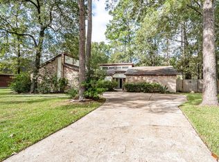 16215 Spinnaker Dr, Crosby, TX 77532