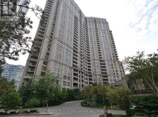 3880 Duke Of York Blvd #1513, Mississauga, ON L5B 4M7