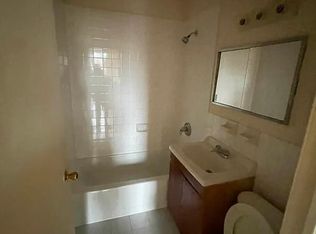 153 McLean Ave #3J, Yonkers, NY 10705