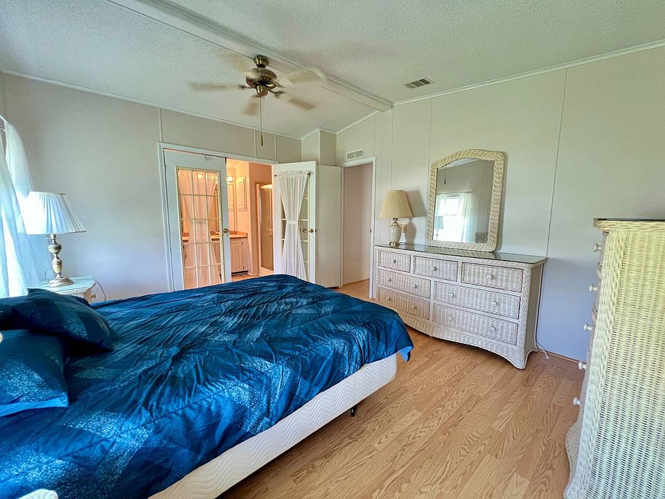 22nd image of 145 Greenview Dr #145