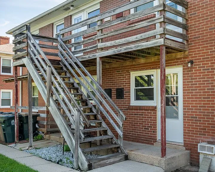 1218 S Midvale Blvd — Photo 34
