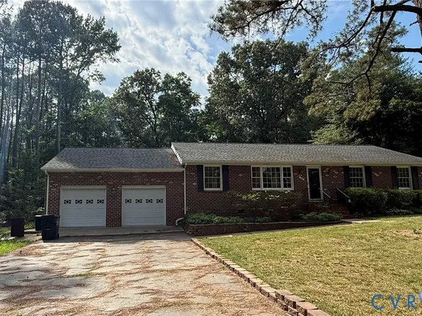 12804 Chester Dr, Disputanta, VA 23842