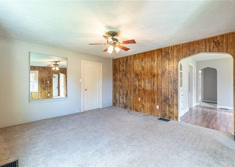 1st image of 1706 Gummer Ave