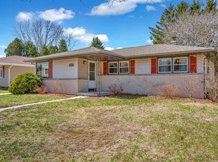 3716 S 17th St, Sheboygan, WI 53081