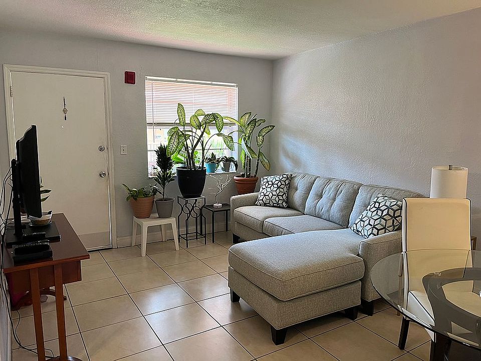 1st image of 3800 SW 102nd Ave APT 223