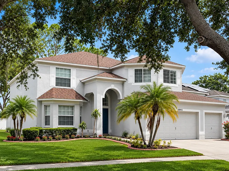 10915 Summerton Dr — Photo 4