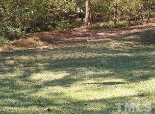 612 Hillside Ave, Henderson, NC 27536