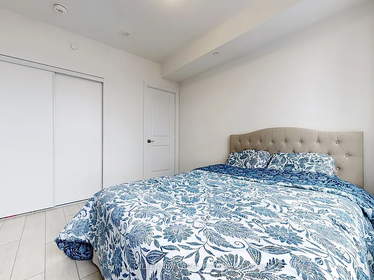 30 Elm Dr W #807 — Photo 22