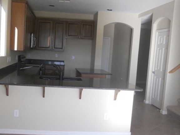 4th image of 18318 N Cherry Ln