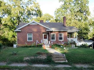 1019 Highside St, Greenwood, SC 29646